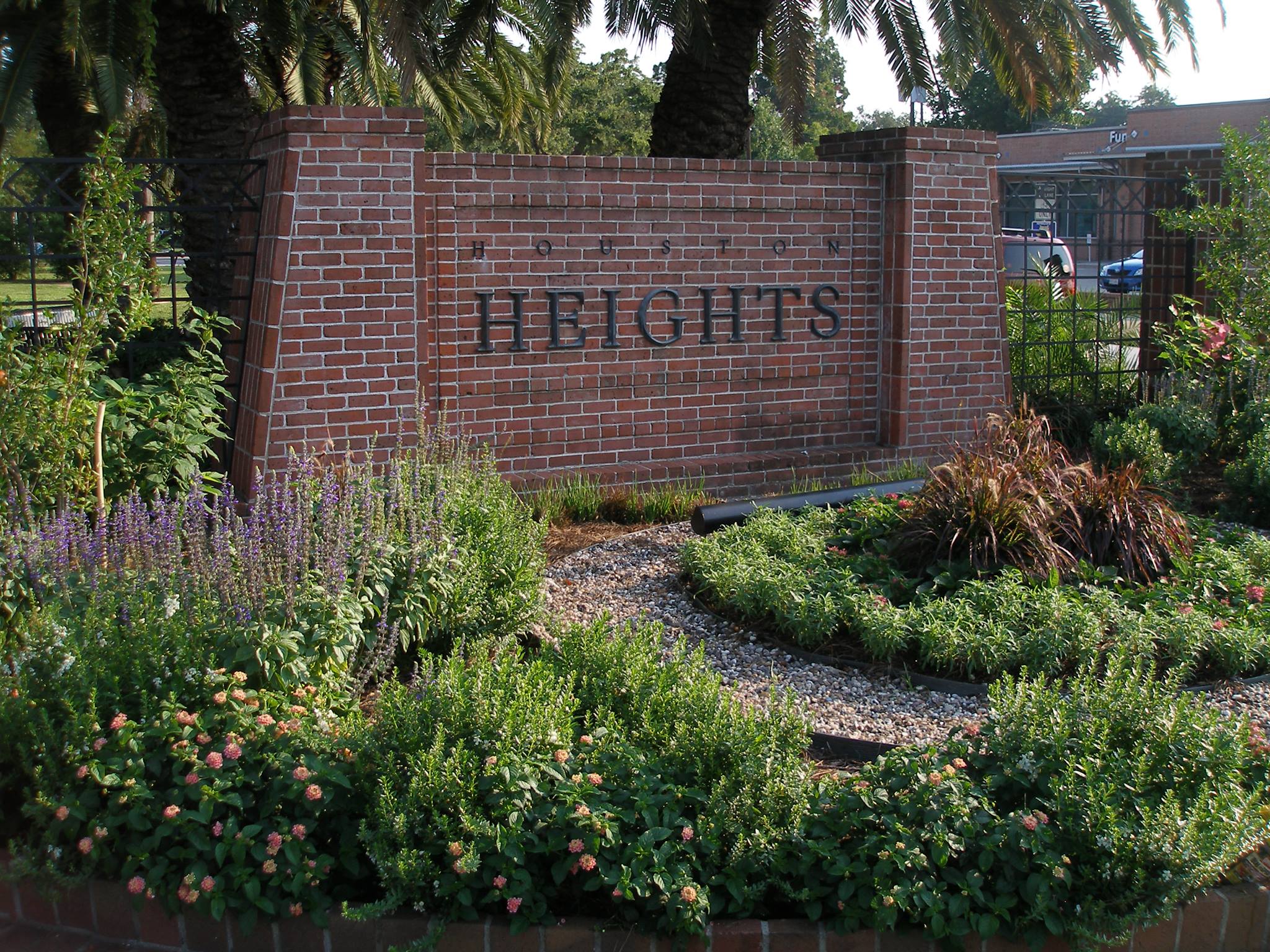 Heights Garden Club